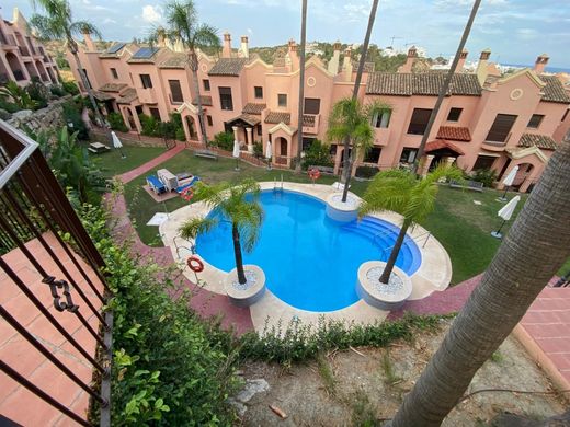 Πολυτελή κατοικία σε Estepona, Provincia de Málaga