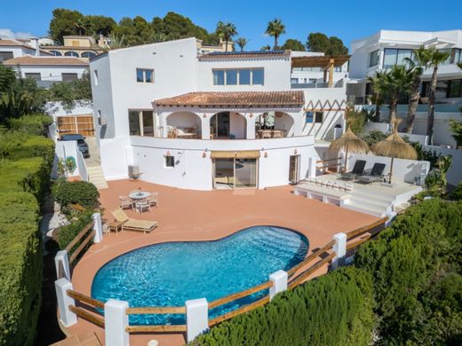 Villa in Moraira, Alicante