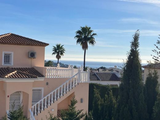 Maison individuelle à la Nucia, Alicante