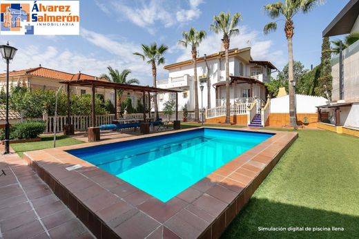 بيت مستقل ﻓﻲ Peligros, Provincia de Granada