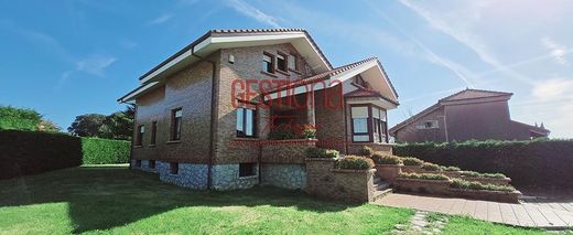 Casa Unifamiliare a Marina de Cudeyo, Provincia de Cantabria