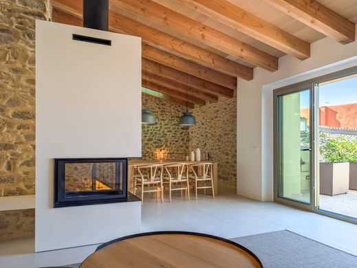 بيت مستقل ﻓﻲ Palau-saverdera, Província de Girona