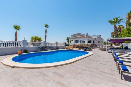 Luxury home in Catral, Alicante