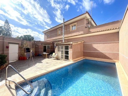 Villa in Formentera de Segura, Alicante