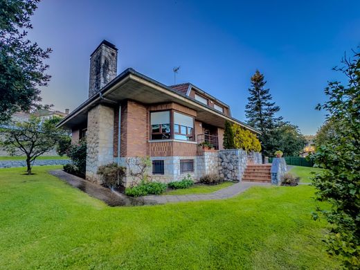 Einfamilienhaus in Torrelavega, Provinz Cantabria