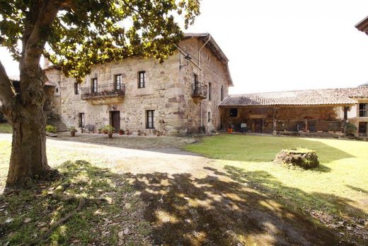 Luxus-Haus in Bielva, Provinz Cantabria