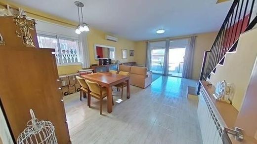 Luxury home in Santa Perpètua de Mogoda, Province of Barcelona