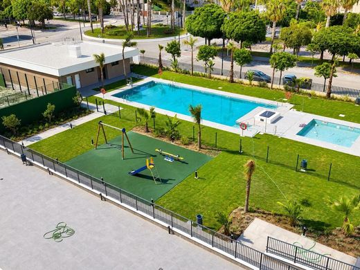 Apartment / Etagenwohnung in Torremolinos, Málaga