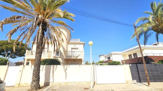 Villa in Cabo Roig, Alicante