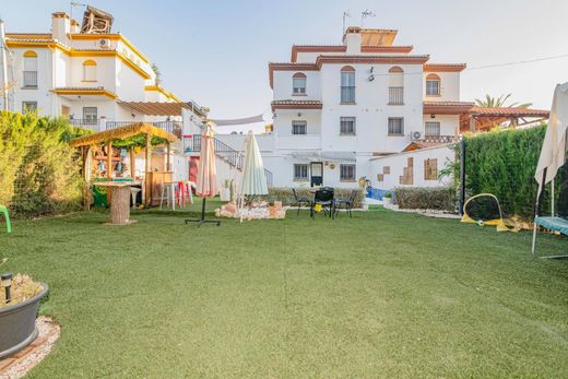 Συγκρότημα ανεξάρτητων κατοικιών σε Peligros, Provincia de Granada