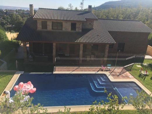 Detached House in Cordova, Province of Córdoba