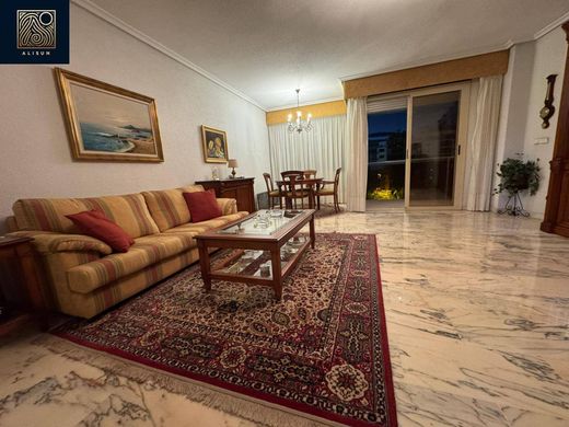 Piso / Apartamento en Alicante, Provincia de Alicante