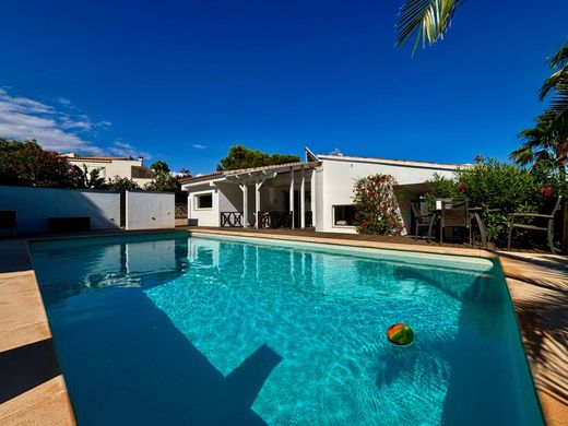 Llucmajor, Illes Balearsの一戸建て住宅