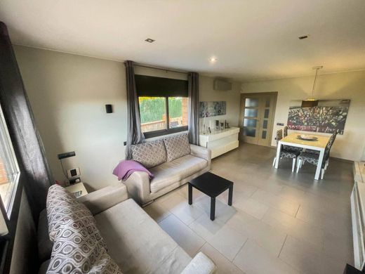 Müstakil ev Abrera, Província de Barcelona