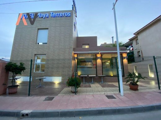Hotel w Pulpí, Almería