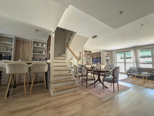 Apartment in Mutilva Baja, Province of Navarre