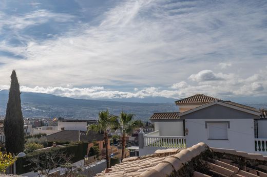 Vrijstaand huis in Huétor Vega, Provincia de Granada