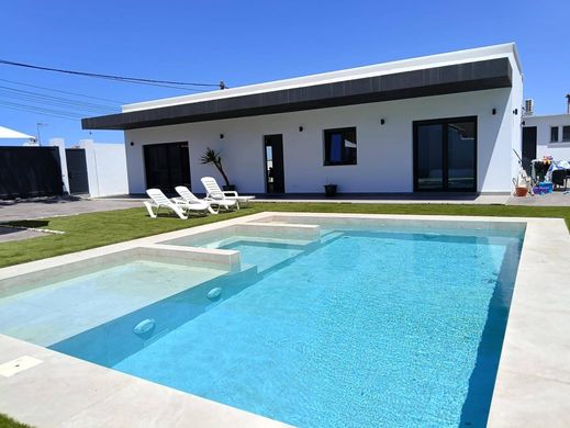 단독 저택 / Chiclana de la Frontera, Provincia de Cádiz