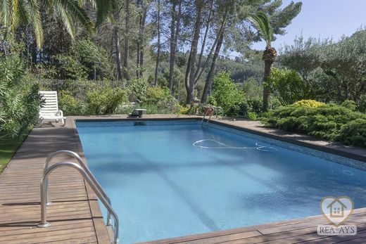 Detached House in Vallirana, Province of Barcelona