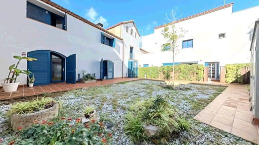 Luxury home in Badalona, Province of Barcelona