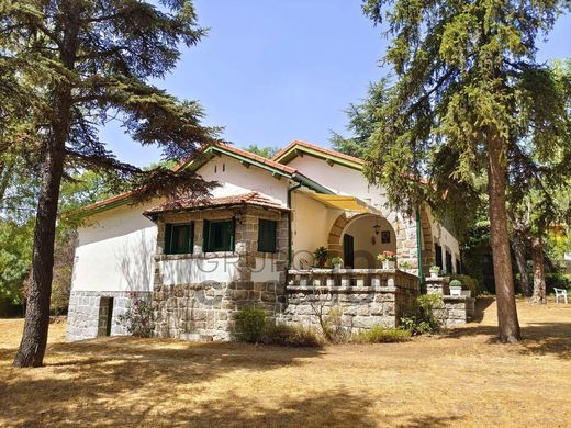 Vrijstaand huis in Cercedilla, Provincia de Madrid