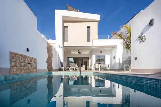 Villa in Dolores, Alicante