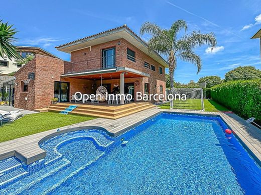 Müstakil ev Vilanova i la Geltrú, Província de Barcelona