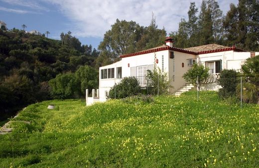 Villa in Benahavís, Malaga