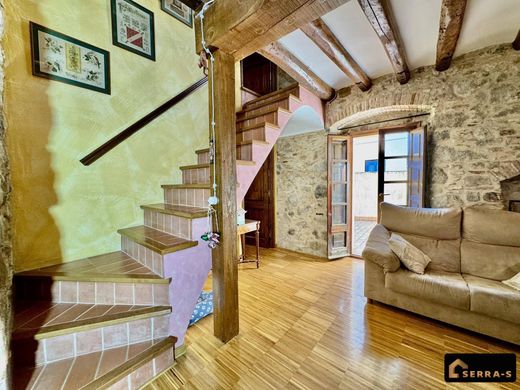 Einfamilienhaus in Torroella de Montgrí, Provinz Girona