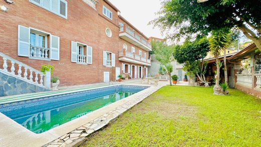 Частный Дом, Sant Vicenç dels Horts, Província de Barcelona