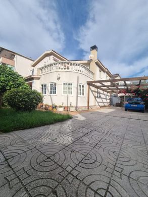 Luksusowy dom w Castelldefels, Província de Barcelona