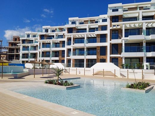 Apartment / Etagenwohnung in Denia, Alicante