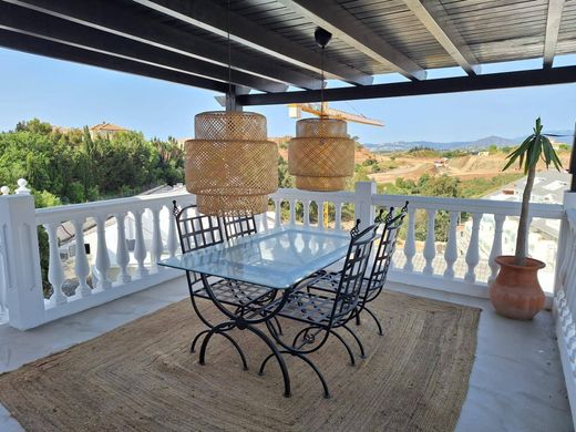 Luxus-Haus in Fuengirola, Málaga