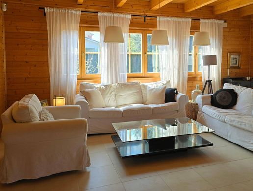 Luxury home in Canovelles, Province of Barcelona