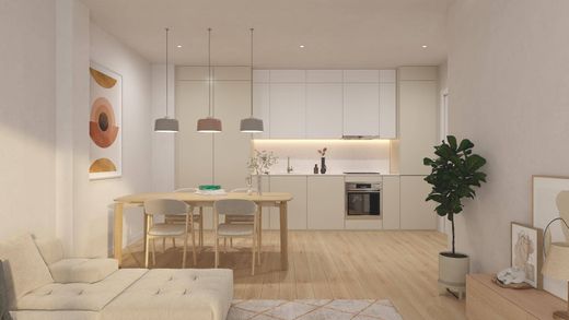 Apartment / Etagenwohnung in Santa Coloma de Gramenet, Provinz Barcelona
