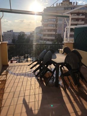 Apartment / Etagenwohnung in Málaga, Andalusien
