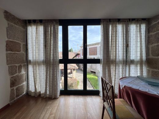 단독 저택 / Pereiro de Aguiar, Provincia de Ourense