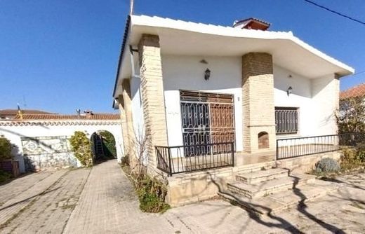 단독 저택 / Cunit, Província de Tarragona