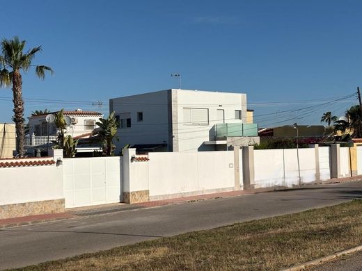 Villa in Torrevieja, Alicante
