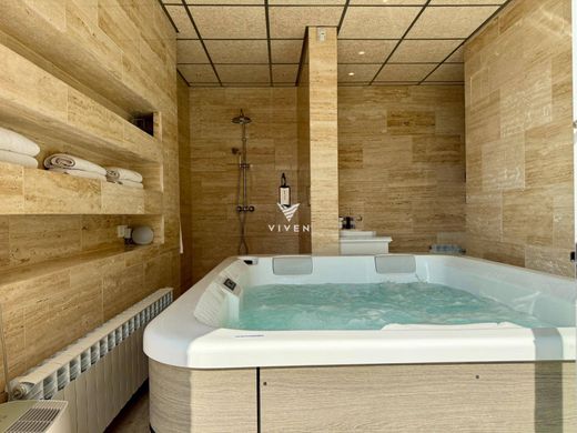Villa in Castellet, Province of Barcelona