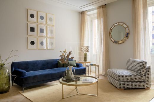 Apartment / Etagenwohnung in Madrid, Provinz Madrid