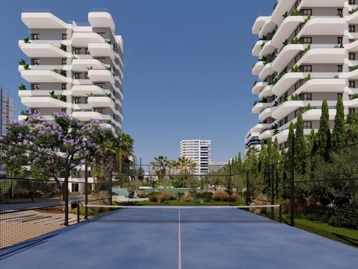 Apartment / Etagenwohnung in Calp, Alicante