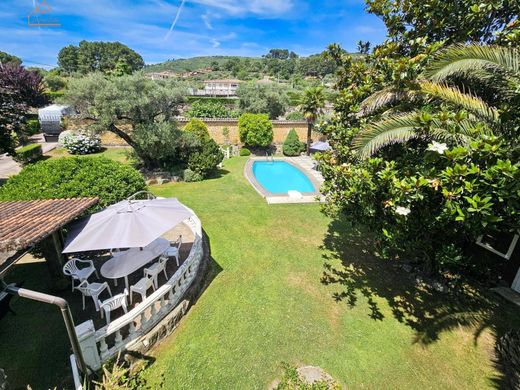 بيت مستقل ﻓﻲ Mombeltrán, Provincia de Ávila