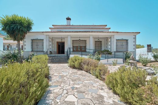 Detached House in El Bosque, Cadiz