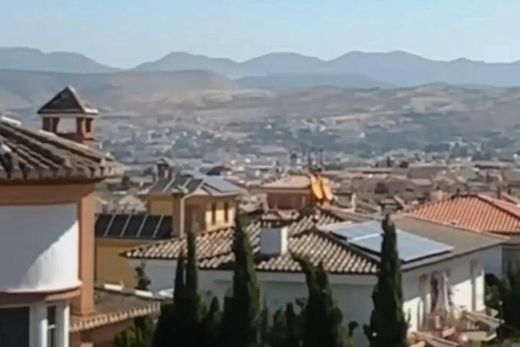 Vrijstaand huis in Zubia, Provincia de Granada