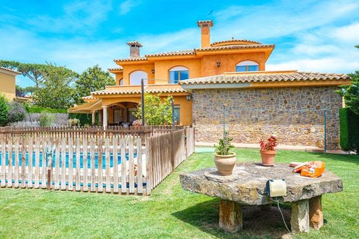 Detached House in Mont-ras, Province of Girona