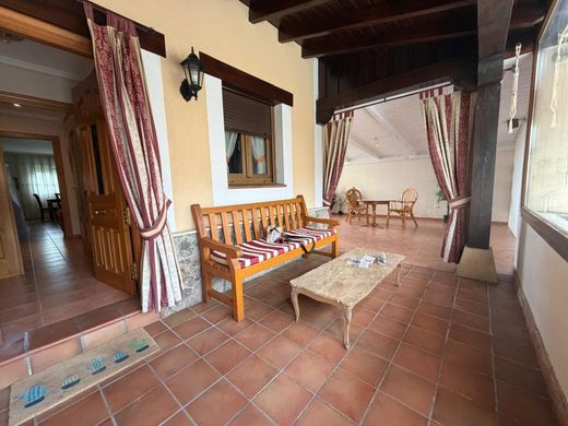 Luxury home in Palazuelos de Eresma, Segovia