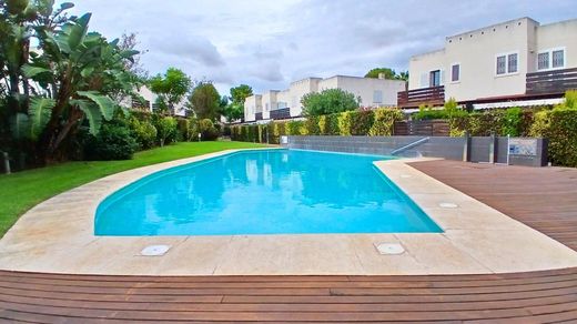 Luxury home in Mont-roig del Camp, Province of Tarragona