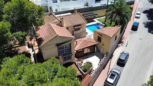 Casa Unifamiliare a Torrevieja, Provincia de Alicante
