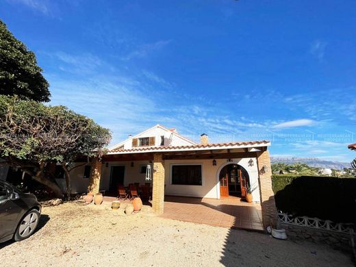 Detached House in l'Alfàs del Pi, Alicante
